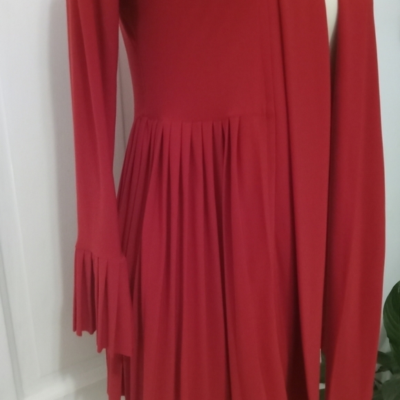 Sharon Max Red Pleated Open Front Cardigan - Picture 3 of 8